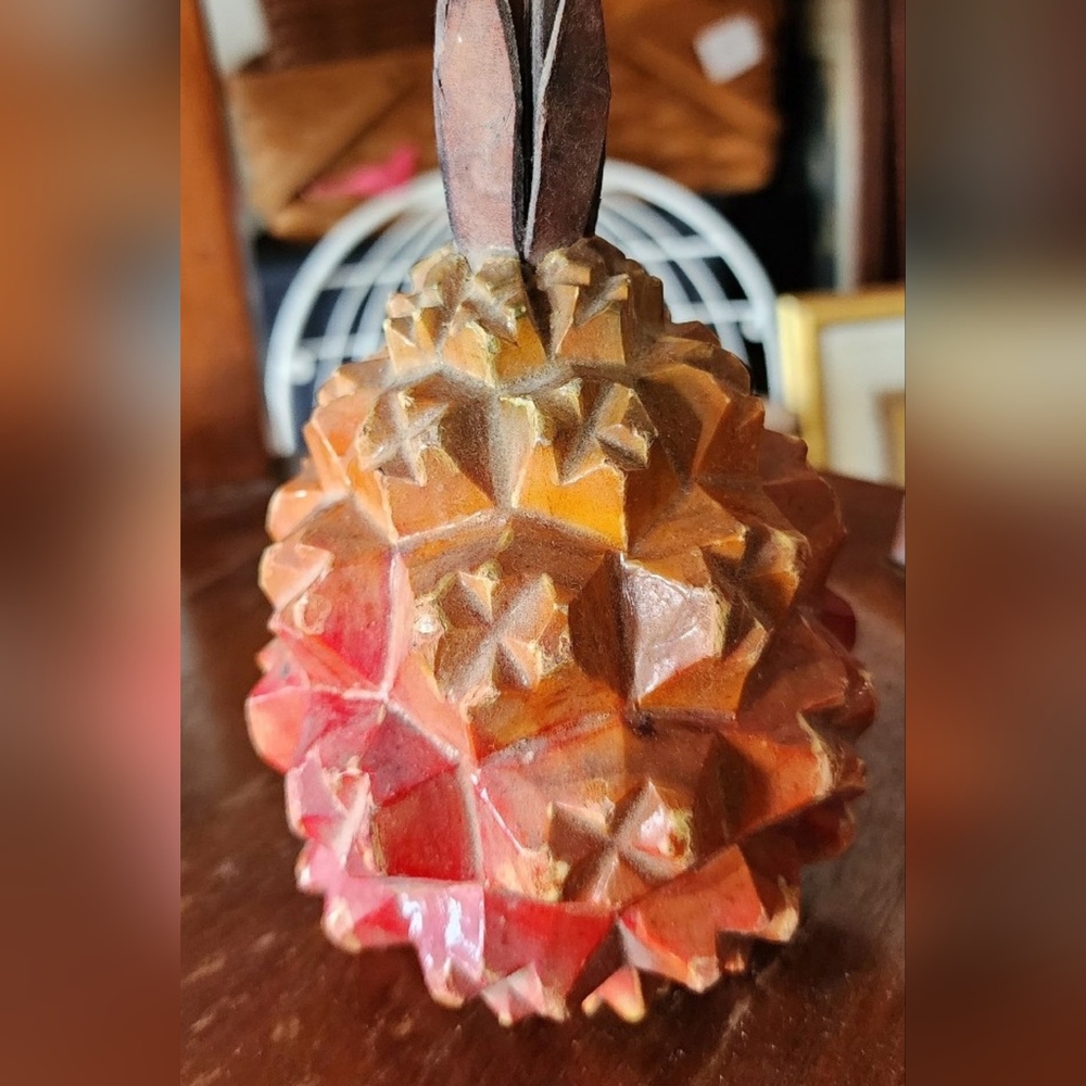 Wood Pineapple